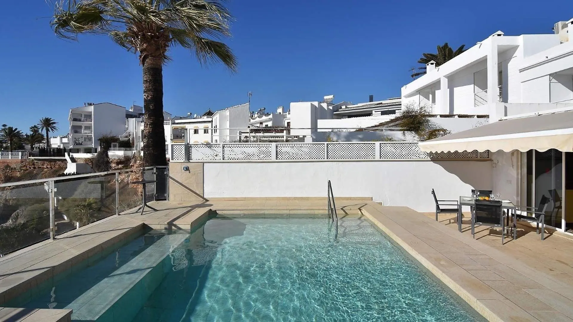 Ferienhaus Mit Privatpool Fuer 6 Personen Ca 246 Qm In Nerja, Andalusien Costa Del Sol Holiday home